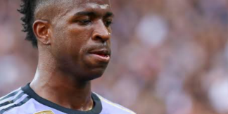 Valencia पर लगा €45000 का जुर्माना और एक स्टैंड पर बैन  