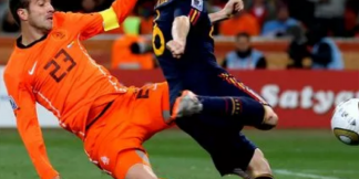 कुछ ऐसे खिलाडी जिन्होंने कभी रेड कार्ड नही लिया हों  