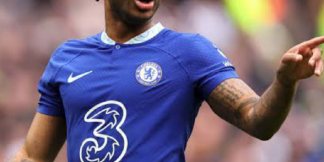 कुछ ऐसे फुटबॉल खिलाडी जो दुसरे देश के लिए खेल सकते थे  