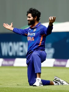 TOP 10 Indian cricketers & the most costly thing they own  