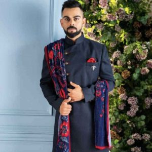 Cricketer Virat Kohli 10 best Diwali fashion looks!  