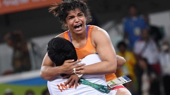 India's First Female Olympic Medalist Wrestler Sakshi Malik  