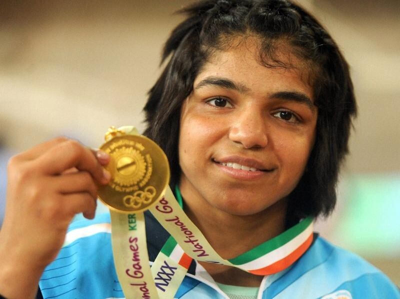 India's First Female Olympic Medalist Wrestler Sakshi Malik  