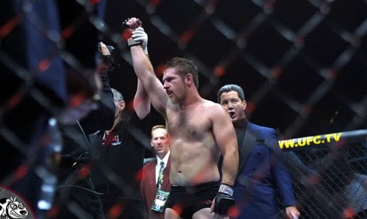 10 Best Fighters of the UFC Who Are Undefeated  