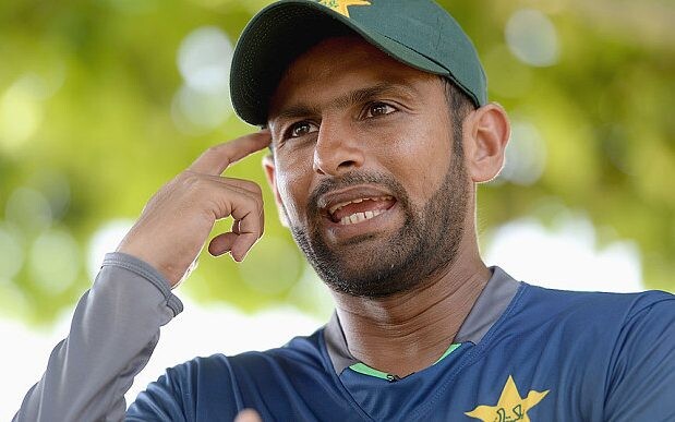Shoaib Malik Biography : Career, Personal Life, Awards  