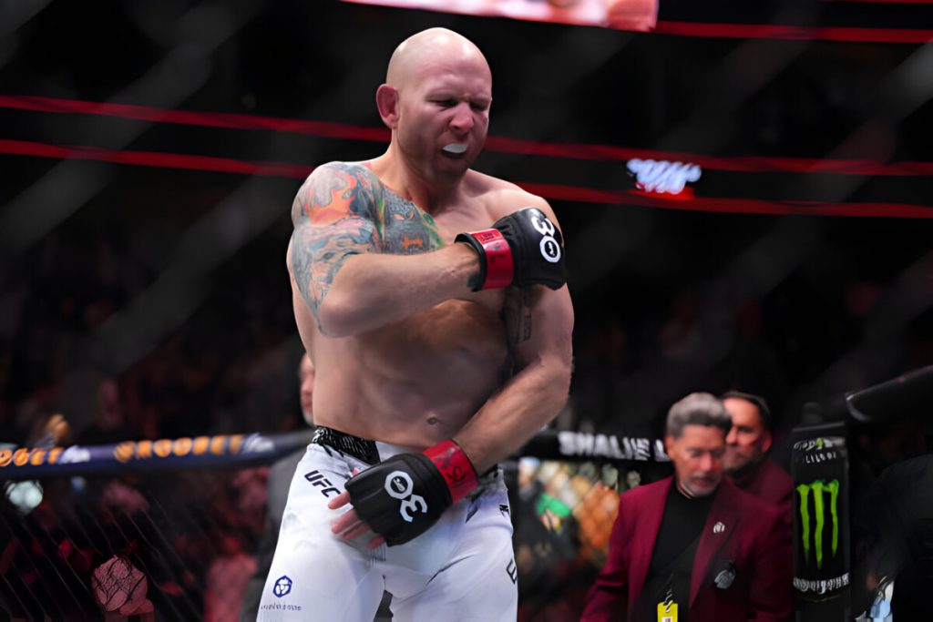 UFC 296:Mitchell suffers a seizure after knockout by Emmett  