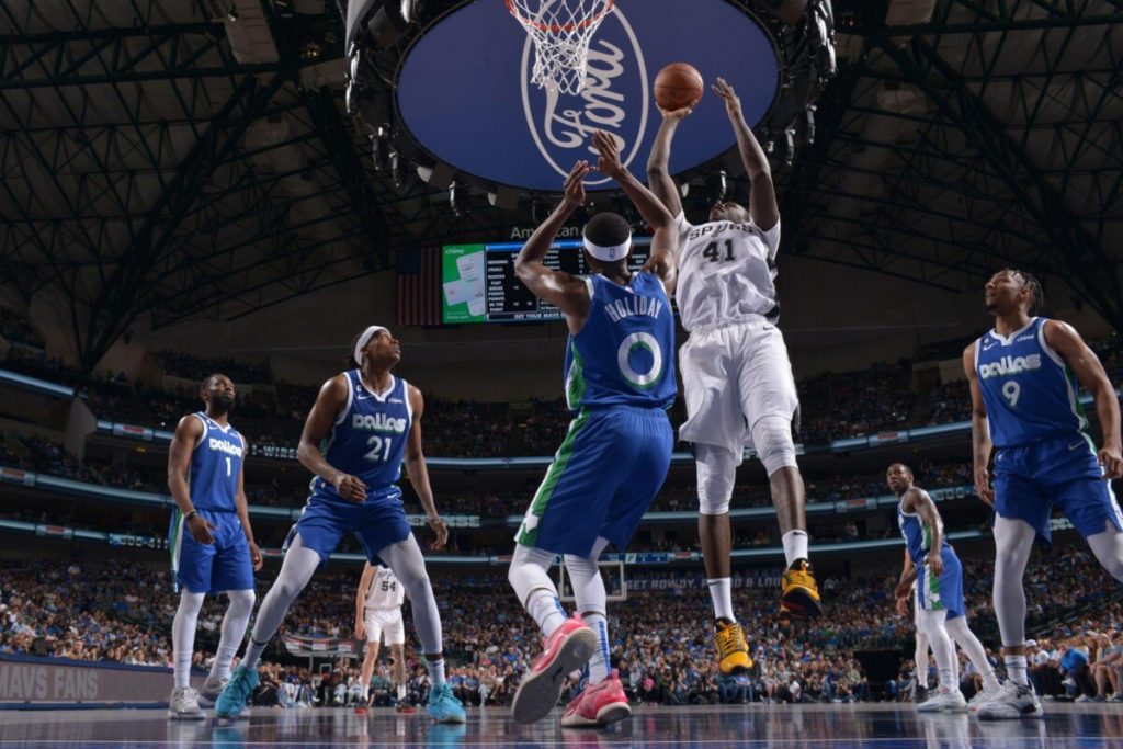 List of 10 must-watch games in early NBA 2023-24 season List of 10 must-watch games in early NBA 2023-24 season