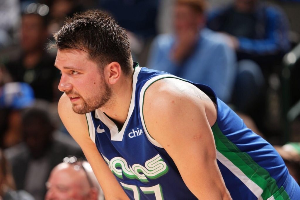 USA defeats Doncic-less Slovenia by 30 points USA defeats Doncic-less Slovenia by 30 points