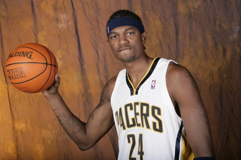 Great NBA Players Whose Careers Cut Short due to Injuries  
