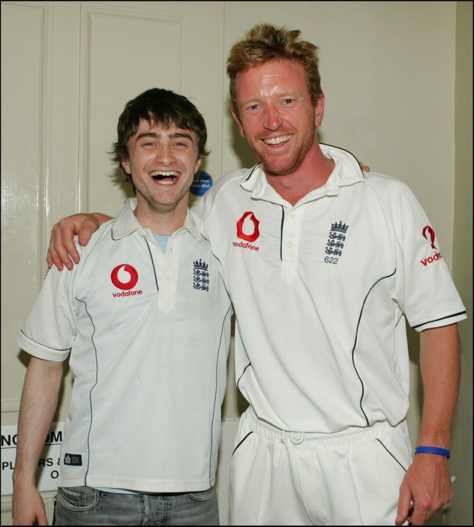 These Celebrities Love Cricket Like all of Us  