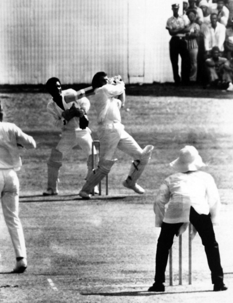 10 of the Best Moments of Vivian Richards' Cricket Career  