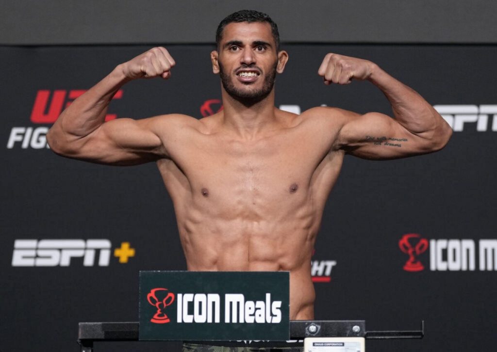 10 Best African MMA Fighters In UFC History 10 Best African MMA Fighters In UFC History