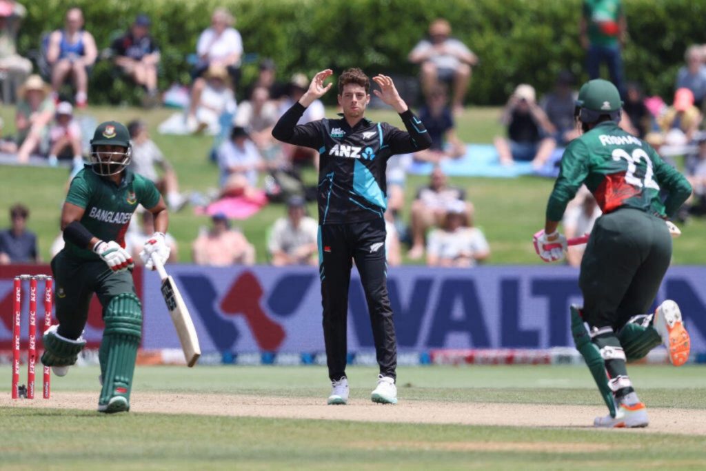 New Zealand Claw Back to Level Bangladesh Series  