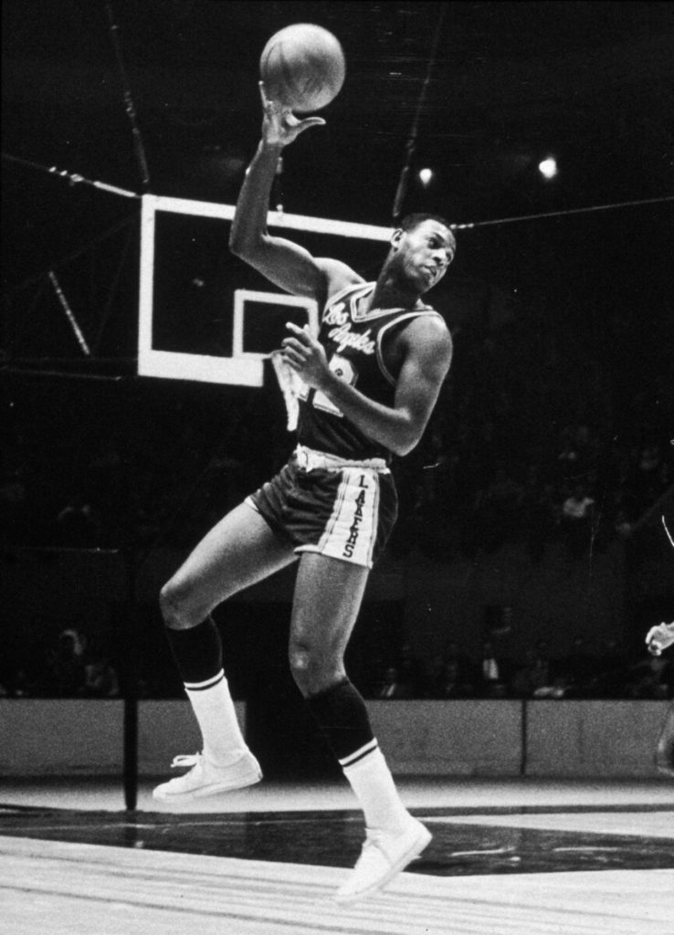 Players Who Scored Most Points In A Single NBA Final Game  