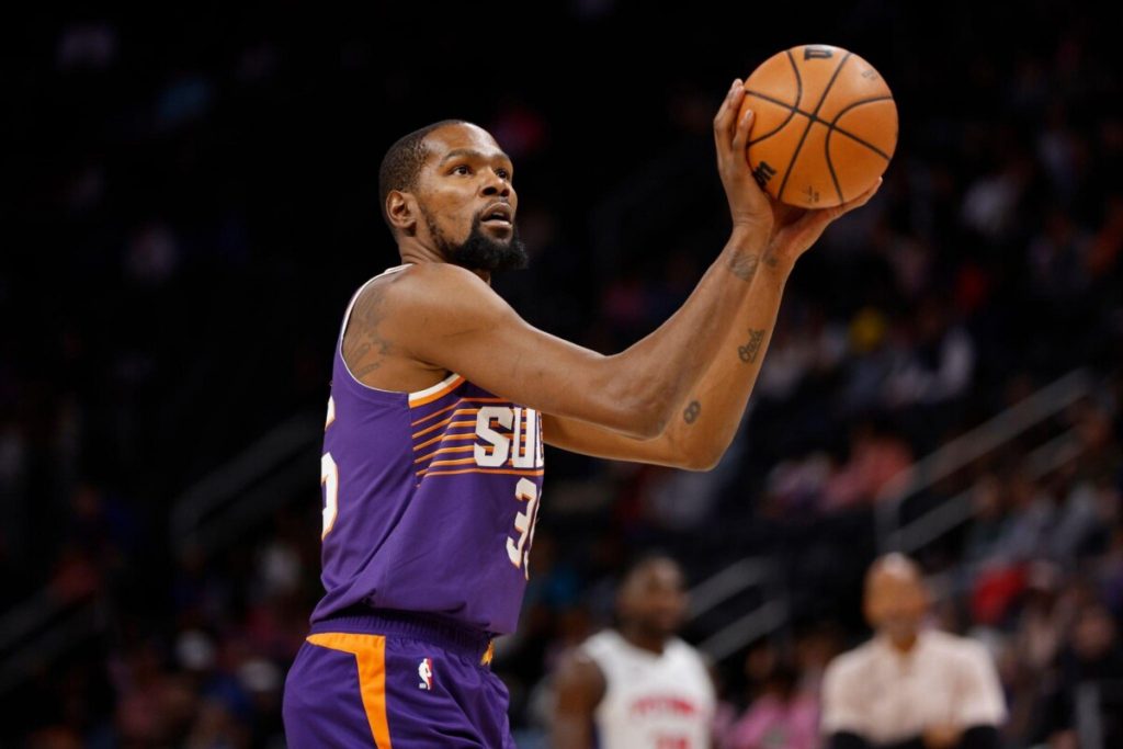 List of Highest-Paid NBA Forwards for the 2023-24 Season  