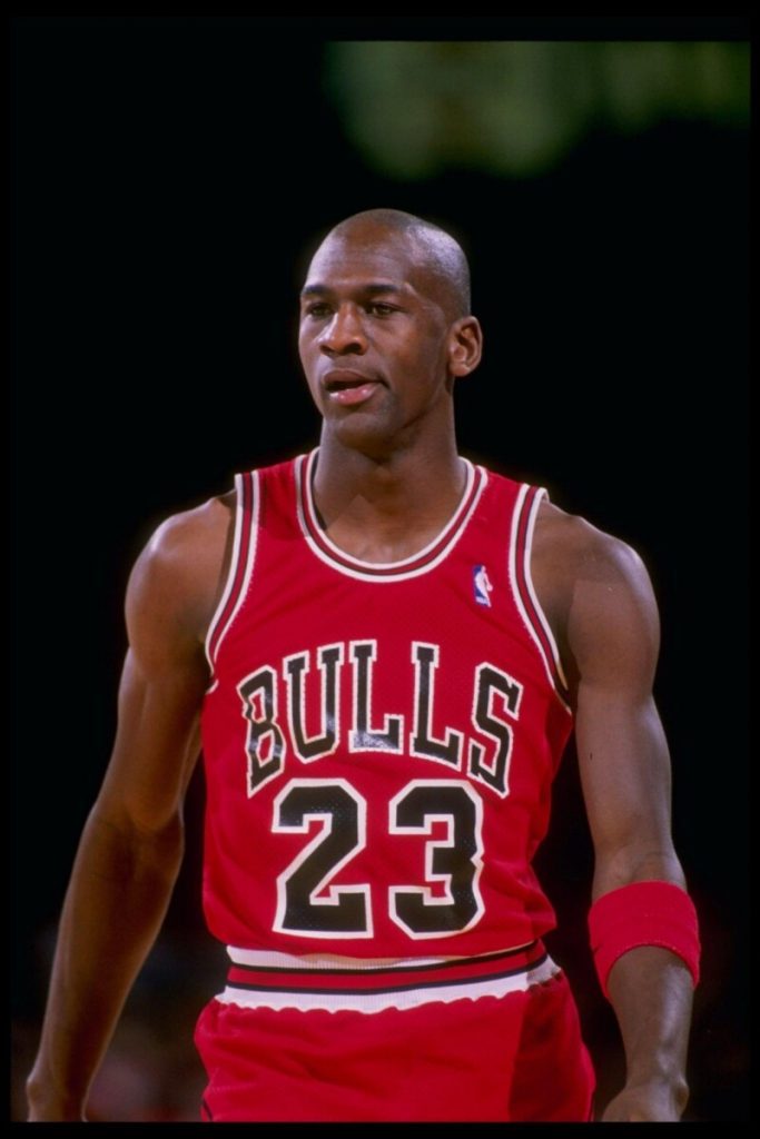 10 Best Seasons of Michael Jordan's Legendary NBA Career  