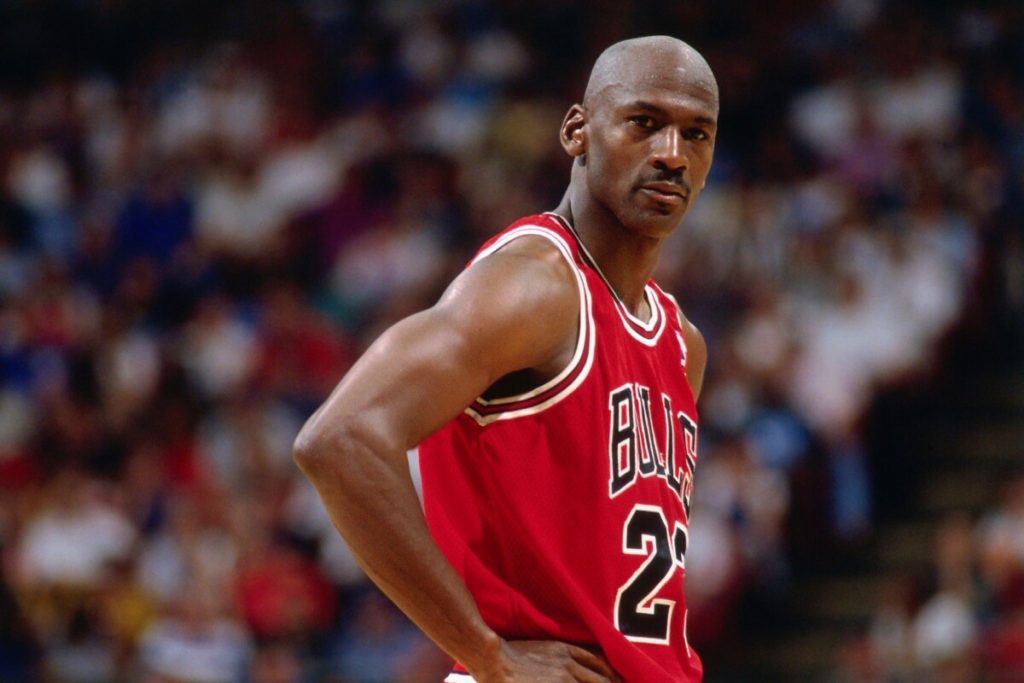 10 Best Seasons of Michael Jordan's Legendary NBA Career  