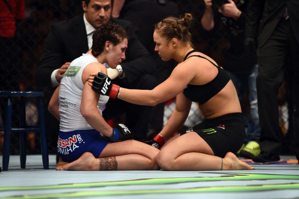 10 Fastest Finishes Ever in UFC title Fights  