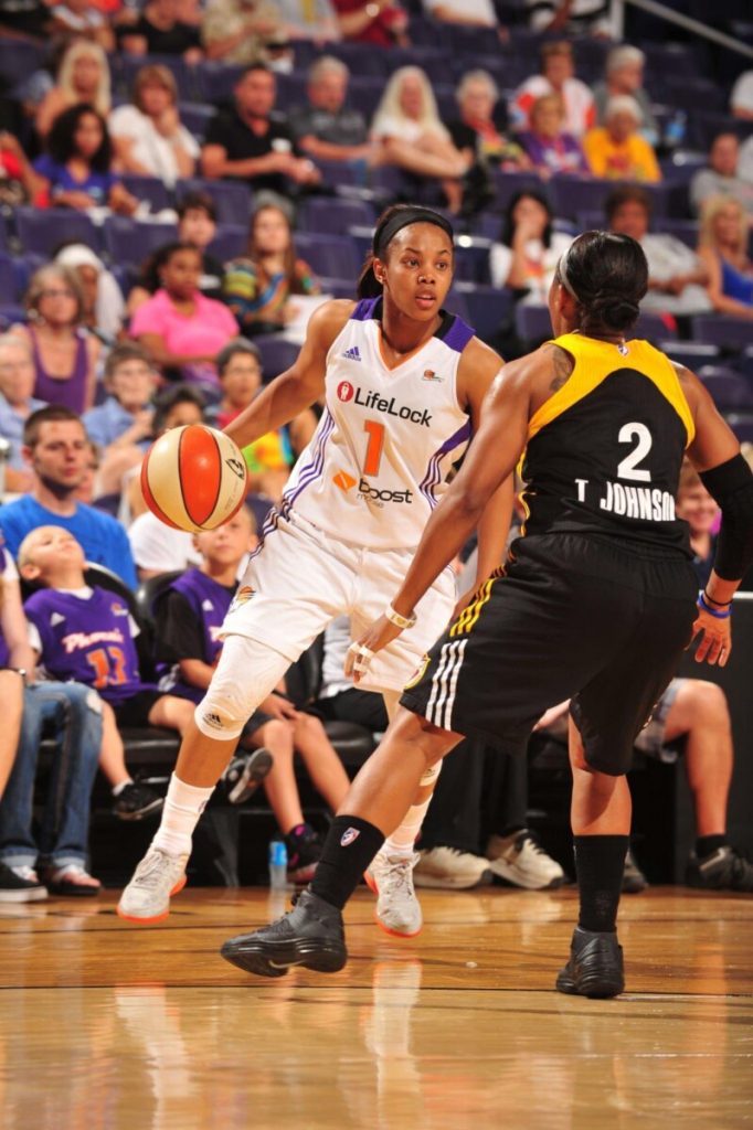 10 Shortest Players in the History of WNBA  