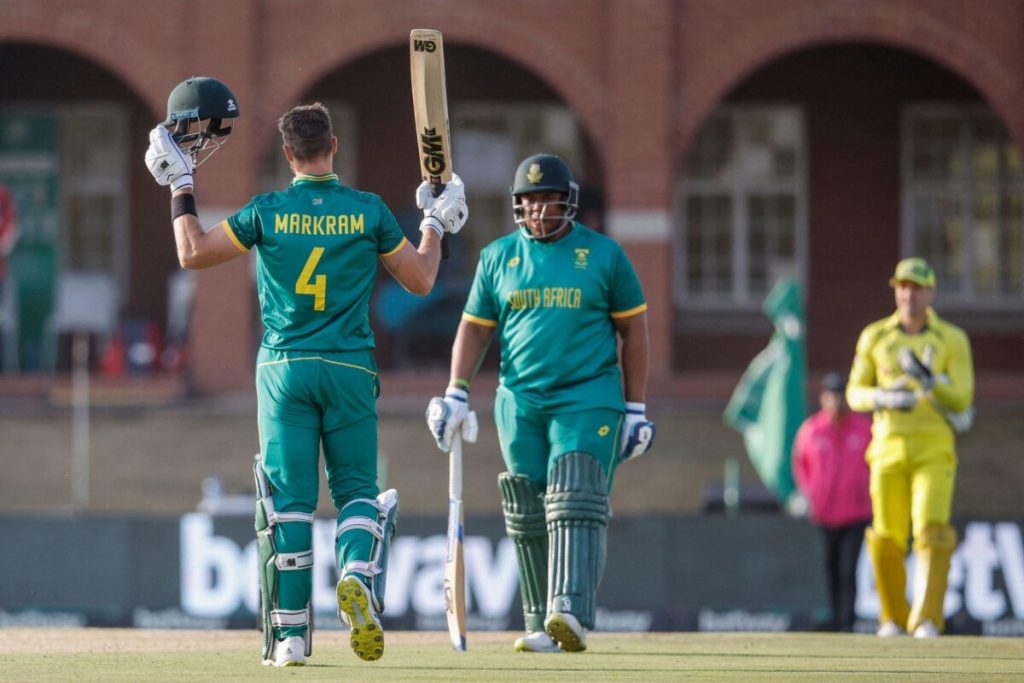 South Africa Ends Losing Run with Win Over Australia  