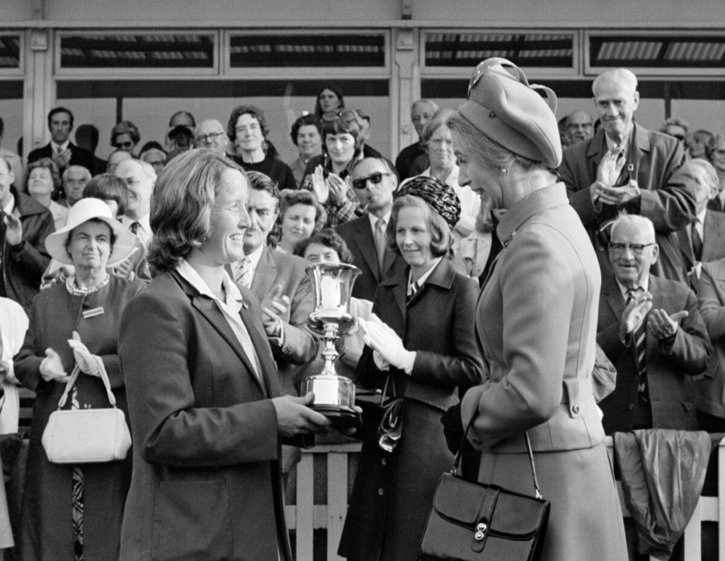 7 Facts You Didn't Know About Women's Cricket  