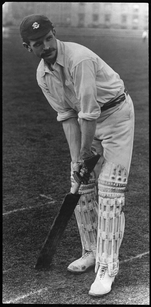 The Evolution of Cricket Sport Bat Throughout the Years  