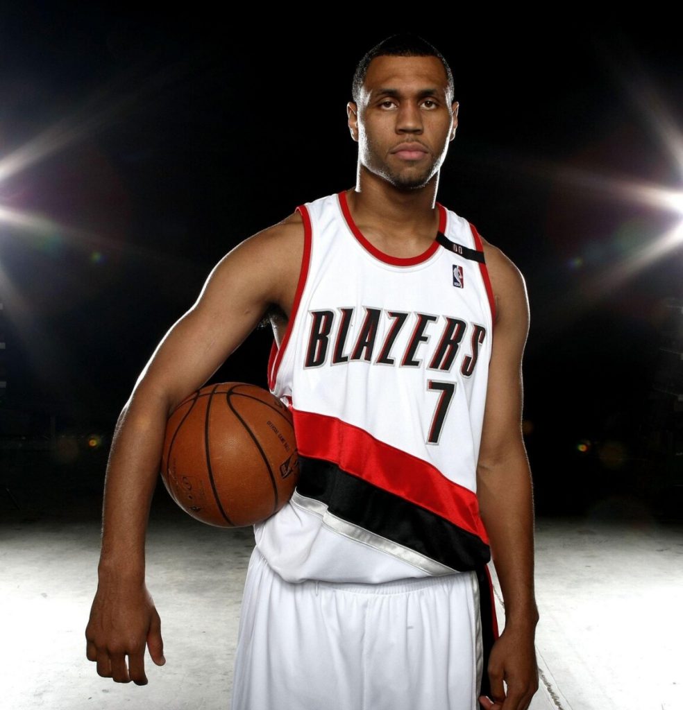 Great NBA Players Whose Careers Cut Short due to Injuries  