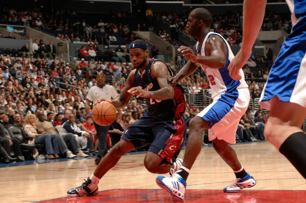 10 Worst NBA Performances Of LeBron James' Career  