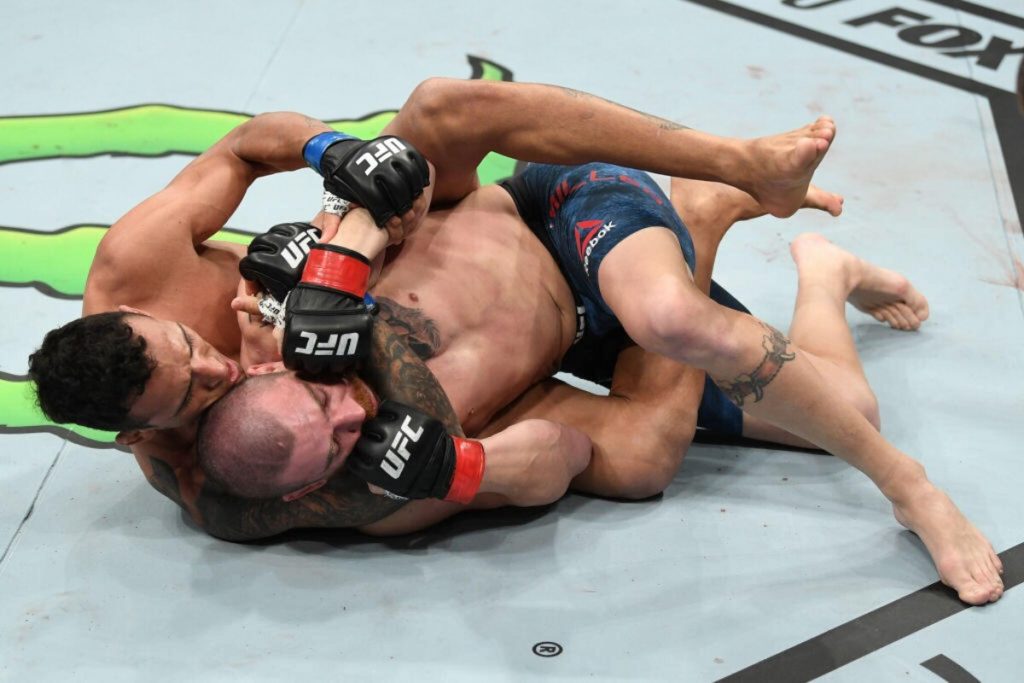 Charles Oliveira's 10 Best Performances In The UFC  