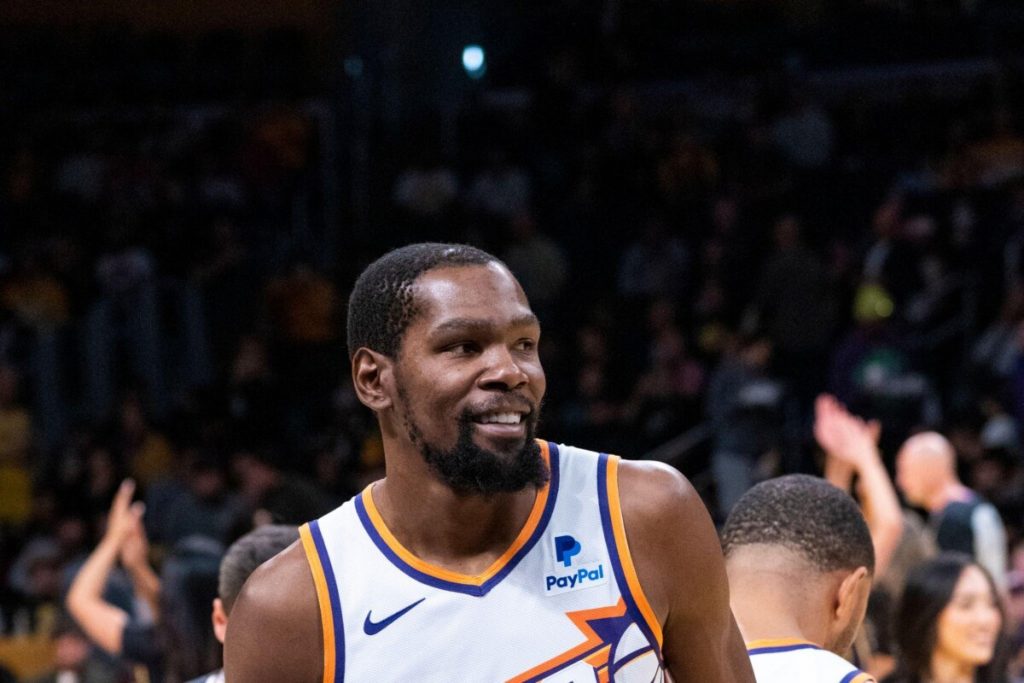 Top 5 Active NBA Players With Most Clutch Field Goals  