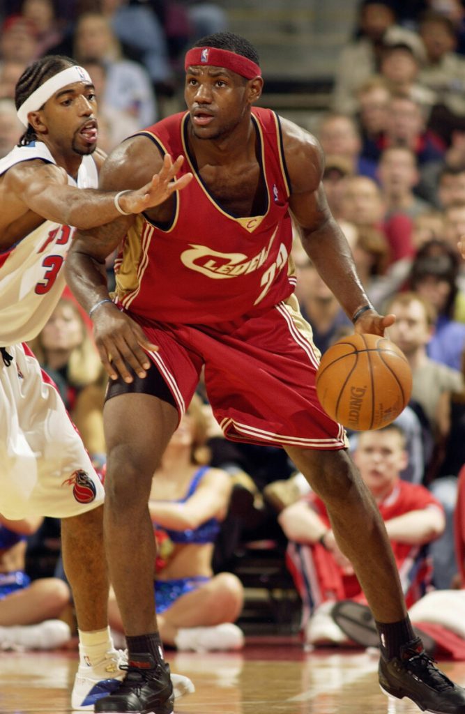 10 Worst NBA Performances Of LeBron James' Career  