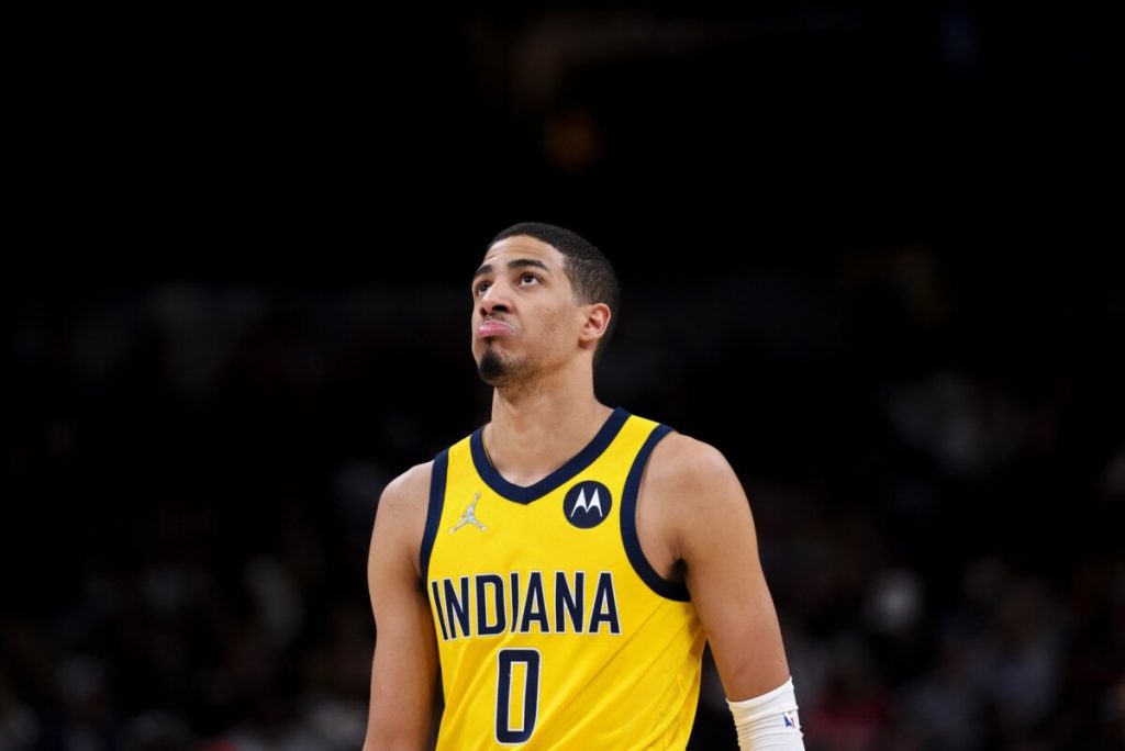 Rankings of the Top 25 NBA Players by Tiers, March 2024  