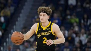 11 Warriors Players Who Could Leave the 2024 Offseason  