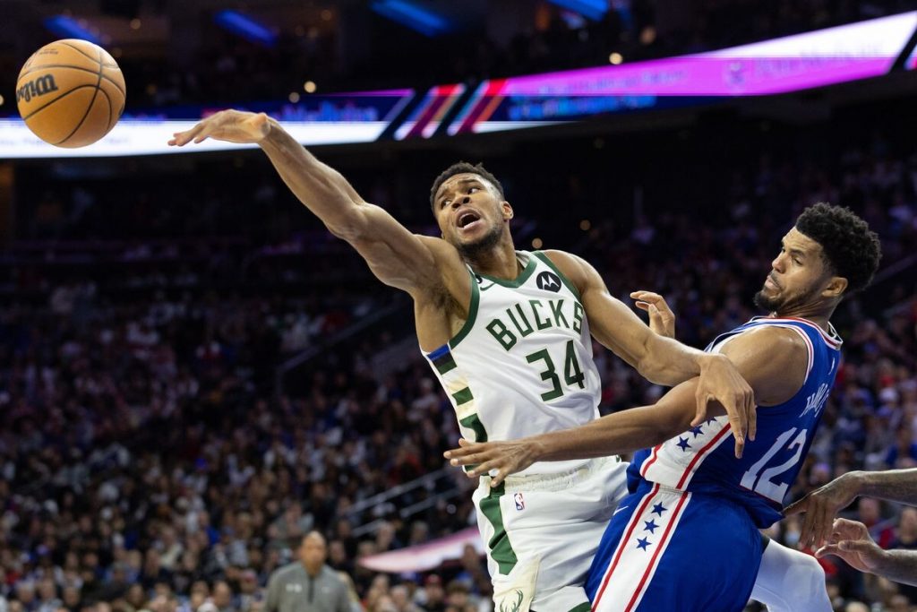 Philadelphia 76ers vs Milwaukee Bucks: Prediction (2024)  
