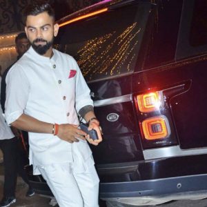 Cricketer Virat Kohli 10 best Diwali fashion looks!  