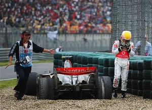 Chinese GP में हुई ऐसी 5 घटनाएं, जिसने F1 चीनी जीपी को बना दिया सबसे खास Chinese GP में हुई ऐसी 5 घटनाएं, जिसने F1 चीनी जीपी को बना दिया सबसे खास