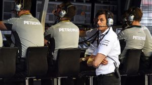 Pitwall in F1 | फॉर्मूला 1 में पिटवॉल क्या है और इसकी क्या भूमिका है? जानिए  