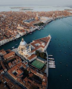 28 Must See Football Pitch Images from Around the World  