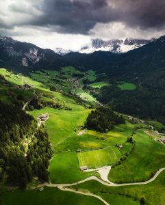 28 Must See Football Pitch Images from Around the World  