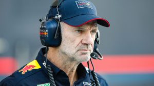 Adrian Newey को साइन करने के चक्कर में Aston Martin को लगा बड़ा झटका  
