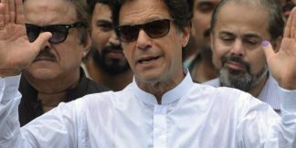 राजनीति में धांसू पारी खेलने वाले 5 क्रिकेटर जो बने प्रधानमंत्री  