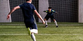 जानें फुटबॉल में क्या होता है पेनल्टी शूटआउट, जो टीम को दिलाता है जीत  