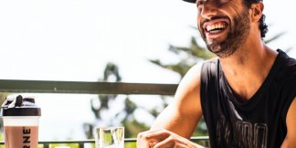 फिट रहने के लिए वह एक दिन में क्या खाते है Daniel Ricciardo? जानिए Diet Plan  