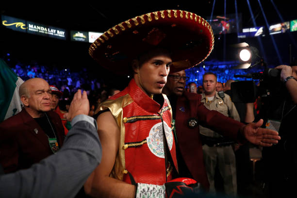 David Benavidez Calls Out Canelo Alvarez For Potential Fight  
