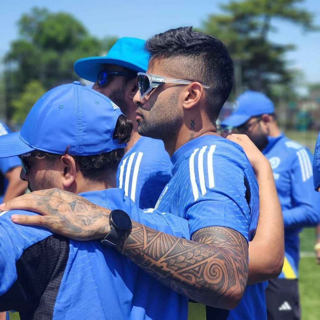 यहां निवेश करते है Suryakumar Yadav, होती है ताबड़तोड़ कमाई, जानिए Net Worth  