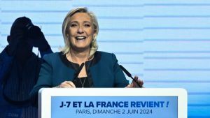 French Striker Kylian Mbappe Calls Youth to Vote Against Marine le Pen  