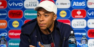 French Striker Kylian Mbappe Calls Youth to Vote Against Marine le Pen  
