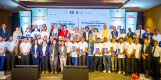 Chess for Freedom Conference की पुणे में हुई शुरुआत, कैदी खेल रहे हैं चेस  