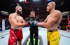 Alex Pereira reacts to Conor McGregor's exit from UFC 303  