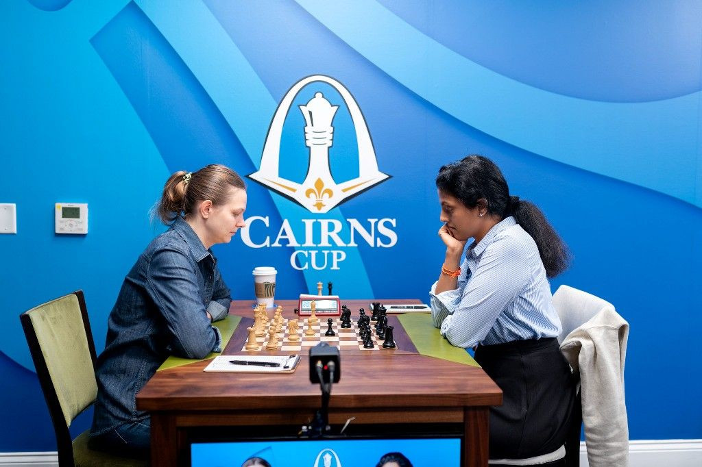 Cairns Cup Chess के 7वें राउंड में हरिका की जीत, तीसरे स्थान पर पहुंचीं  